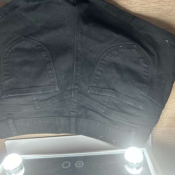 Shorts - Picture 2 of 2